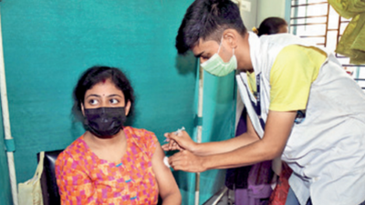 Kolkata Municipal Corporation vaccination drive at high-rises