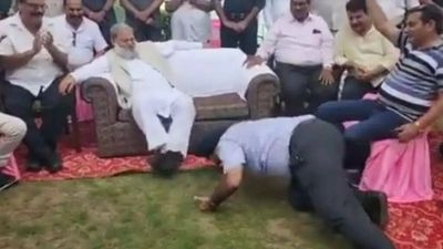 Row over Ambala Gurdwara committee president bowing down to state home minister Anil Vij's feet while dancing, video goes viral
