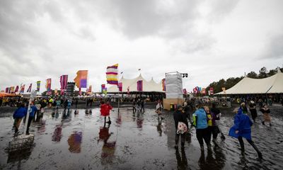 Splendour in the Grass 2022: bus chaos, noxious mud and public urination at an ‘unbelievably awful’ time