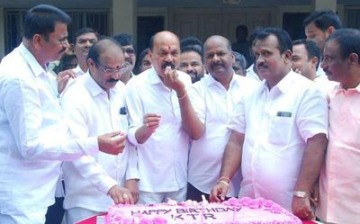 TRS cadre, leaders hold KTR birthday fete across State