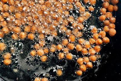 Fried chickpeas are an addictive snack