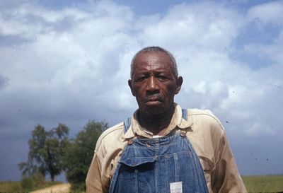 AP exposes the Tuskegee Syphilis Study: The 50th Anniversary