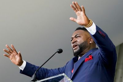 Big Papi a big hit at his Baseball Hall of Fame induction