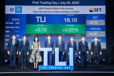 Thai Life Insurance trades flat after biggest 2022 Bangkok IPO