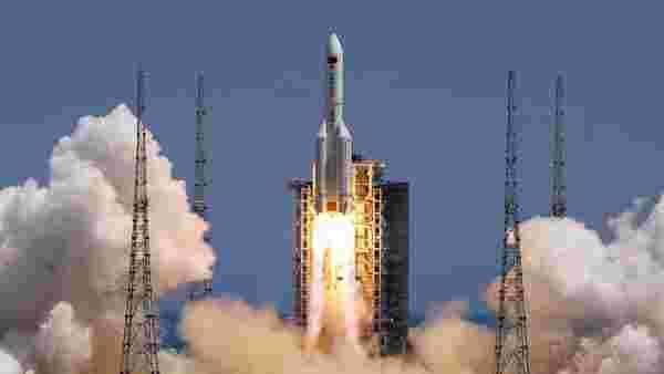 China launches science lab to its orbiting space…