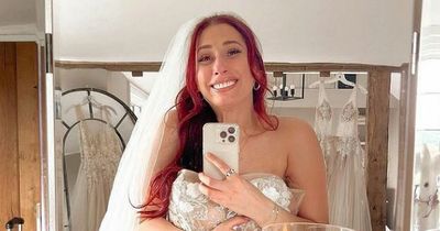 Stacey Solomon has 'best day' as she marries Joe Swash at Pickle Cottage