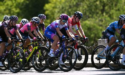 Tour de France Femmes: Vos takes stage two and yellow jersey – as it happened