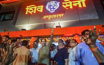 Uddhav loyalists approach SC to freeze ECI proceedings on recognising the ‘real’ Shiv Sena