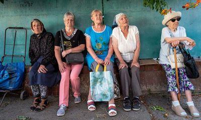 Craters, queues, and goodbyes: a day in the life of a Ukrainian city