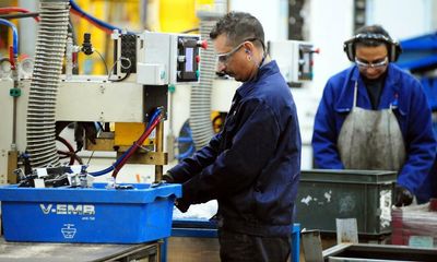 UK factory growth slows to weakest in 18 months as business optimism falls