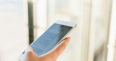 Unwanted phones funding summer holiday flights for bargain-hunting Brits