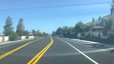 Watch Tesla's FSD Beta Handle Improperly Painted Lane Lines