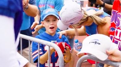 Von Miller gave a young Bills fan a cool souvenir and the kid’s reaction was just so good