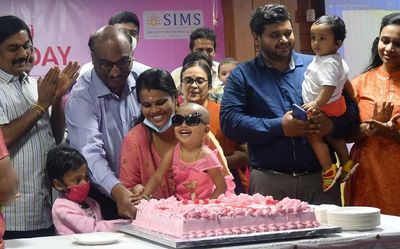 Hospital celebrates IVF Day with parents, babies