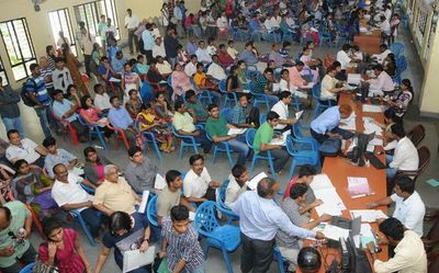 KEA planning to conduct CET and NEET counselling simultaneously