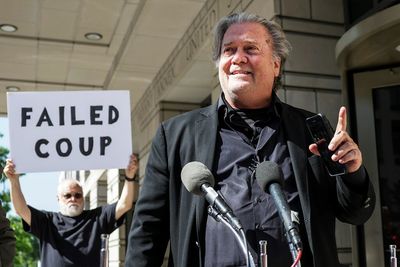 Bannon's bluster falls flat