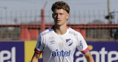 Joaquin Sosa in Hibs transfer link amid claims 'deal agreed' for Nacional defender