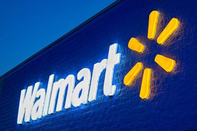 Walmart Stock Tumbles On Q2, Full-Year Profit Warning As Inflation Bite Deepens