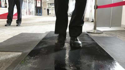 Perth Airport's sanitising foot-and-mouth disease mats pass first test