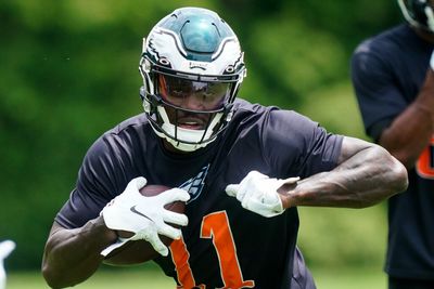 Watch: A.J. Brown purchases his jersey for an entire store of fans at Eagles’ Pro Shop