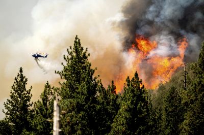 US firefighters begin to slow huge California wildfire