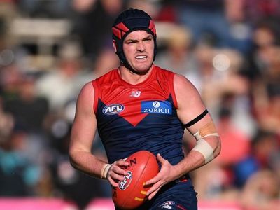 Future still uncertain for star Dees duo