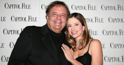 Mira Sorvino hails Paul Sorvino as 'most wonderful father' following his death