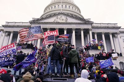 Rioter called FBI to "clear his name"