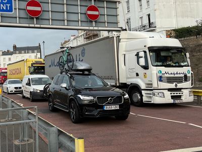 French to blame for travel chaos at UK ports, claims Jeremy Hunt