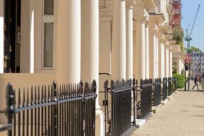 Mega-mansion boom: London’s prime bubble sees record sales in homes over £5 million