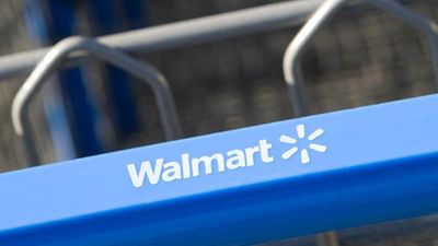 Dow Jones Falls As Walmart Plunges On Profit Warning; Alphabet, Microsoft Earnings Due