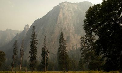 ‘Parks are wild by nature’: Yosemite visitors undeterred by raging forest fires