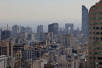 Unprecedented price hikes put the squeeze on Iranian tenants