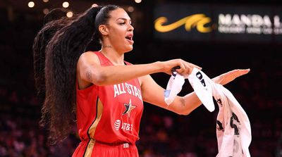 Sparks, Liz Cambage Agree to Part Ways