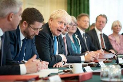 Which prime ministers have served second terms after being removed?