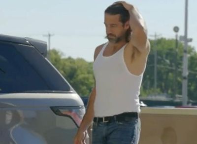 Aaron Rodgers’ latest Packers training camp look had everyone making the same ‘Con Air’ jokes