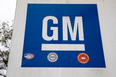 Energy Dept. backs $2.5B loan to GM venture for EV batteries