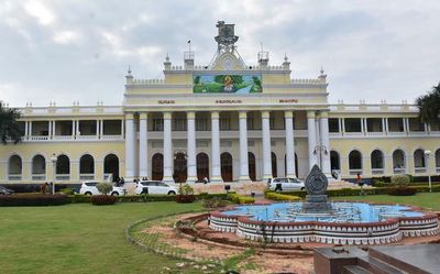 1,000 research papers needed from University of Mysore researchers: VC