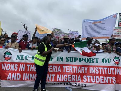 Nigerian workers begin 3-day protest against university shutdowns