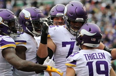 USA TODAY’s Nate Davis predicting another losing season for Vikings