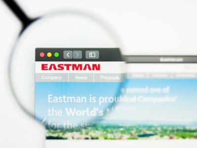 Eastman Chemical (EMN) To Post Q2 Earnings: Factors At Play