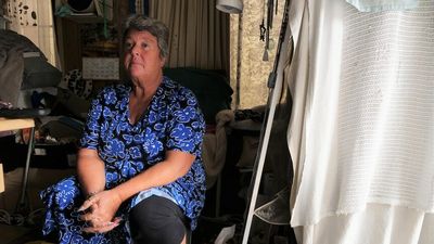 Evicted caravan park tenants fear homelessness as demolition of accommodation begins