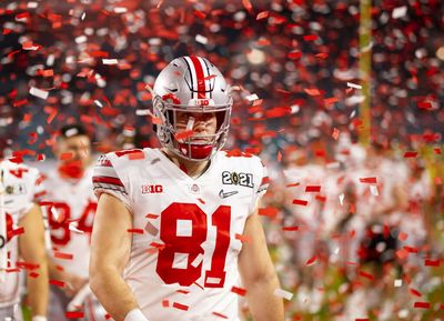 Seahawks signing former Ohio State TE Jake Hausmann