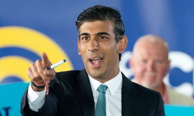 Sunak promises to scrap VAT on fuel bills if PM in dramatic U-turn
