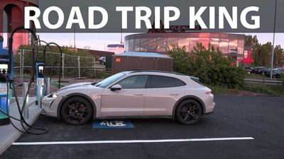 Porsche Taycan 4 Cross Turismo: A Road Trip King?