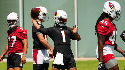 Cardinals TE Defends Kyler Murray's Playbook Knowledge