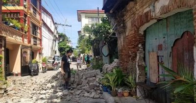 Philippines earthquake: Four dead as huge 7.1 magnitude shake hits region