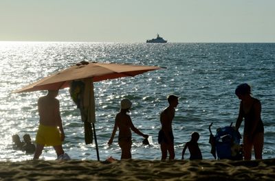 Fighter jets and warships: Russians get a taste of Crimea summer vacation