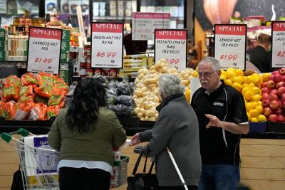 Australia's rising inflation lifts risk of 4th rate hike