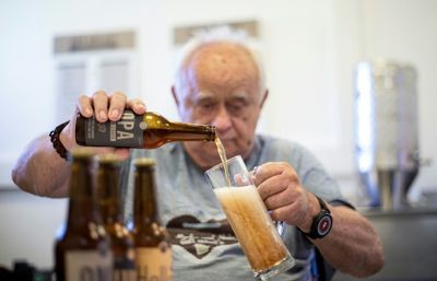 Austria old folks toast success of 'Grandma and Grandpa' beer